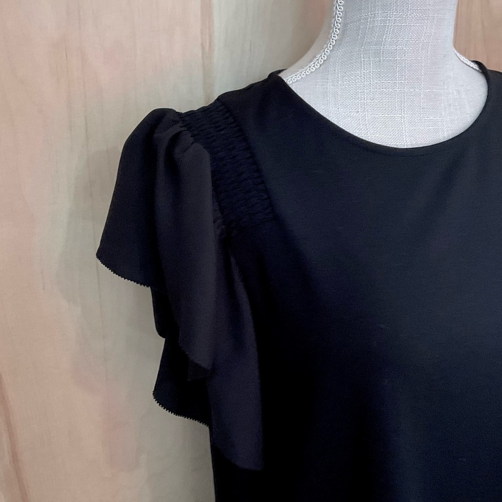 Ann Taylor Petite Tiered Flutter Sleeve Dress - EUC - Picture 2 of 5